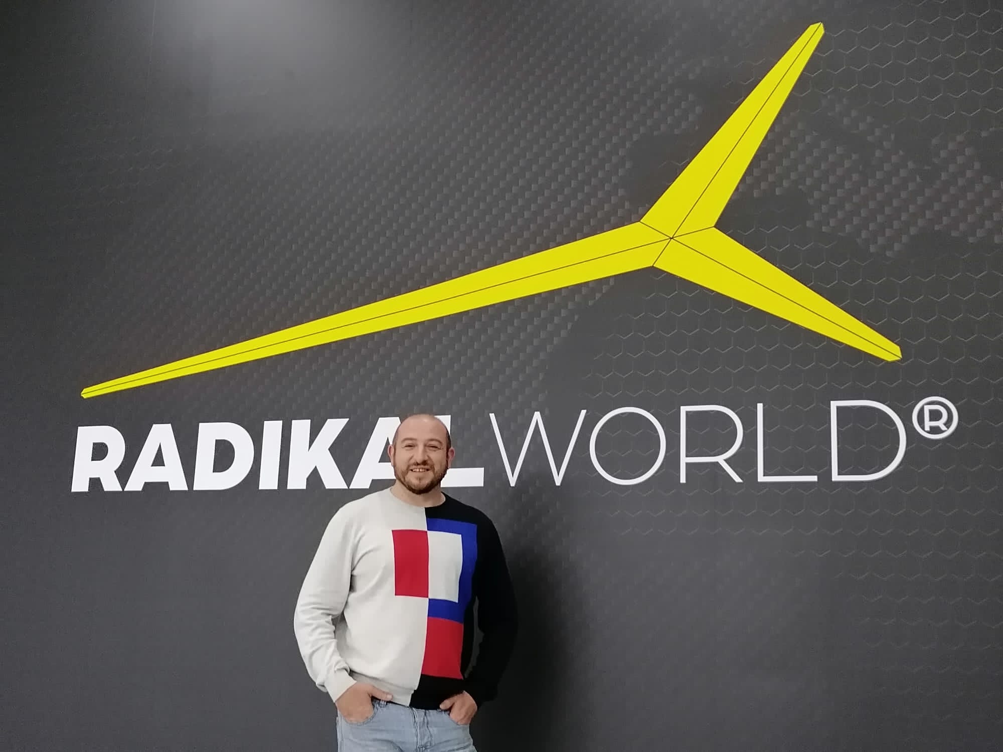 Radikal World